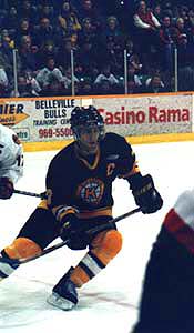 Mike Zigomanis - hockey star of the Kingston Frontenacs