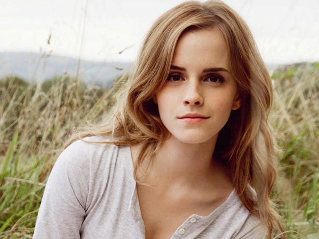 Emma Watson Hairstyle