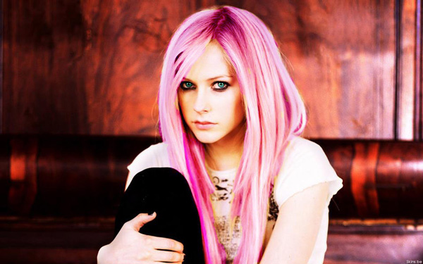 Avril Lavigne Pink Hair