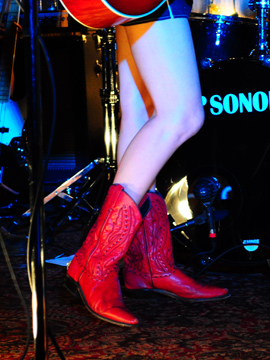 Lindi Ortega The infamous little red boots--super-cute!