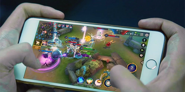 MOBA Honor of Kings on mobile phone