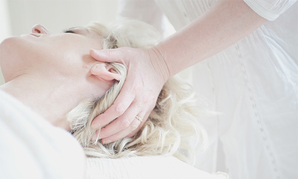 massage headache chronic pain