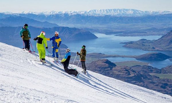 New Zealand skiing