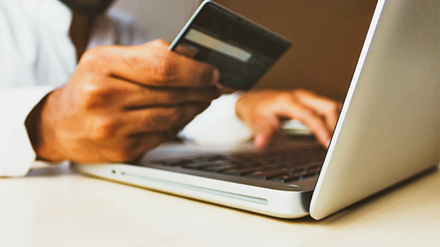 online shopping credit card debt