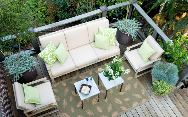 balcony patio furniture