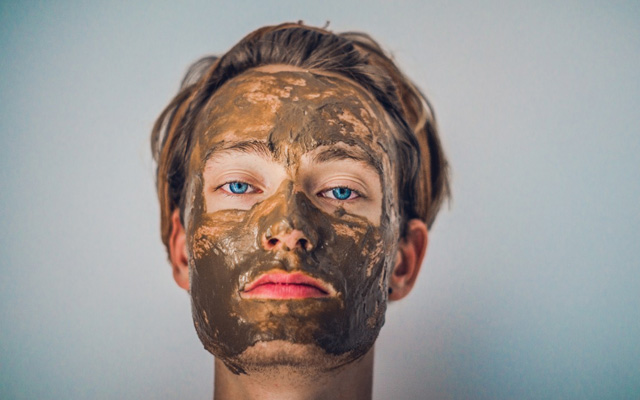 male facial skincare mud